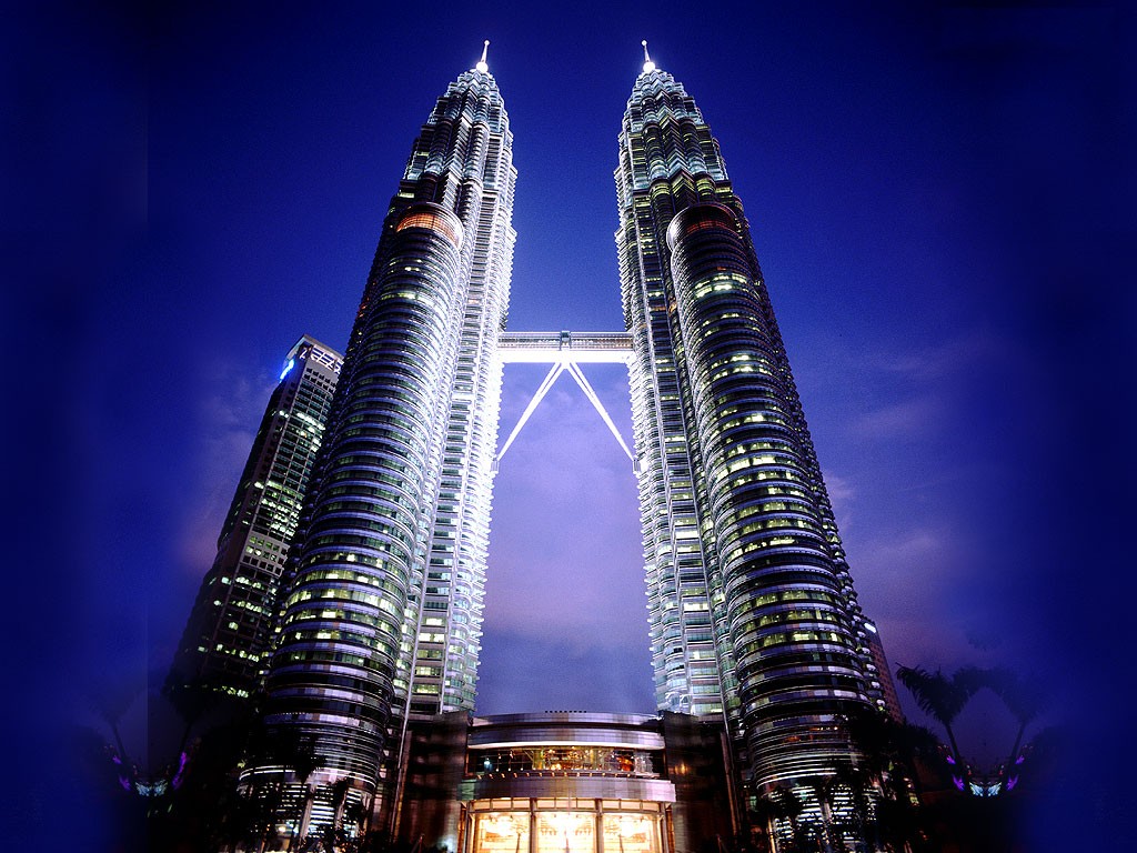 Kuala_Lumpur_Petronas_Towers.jpg